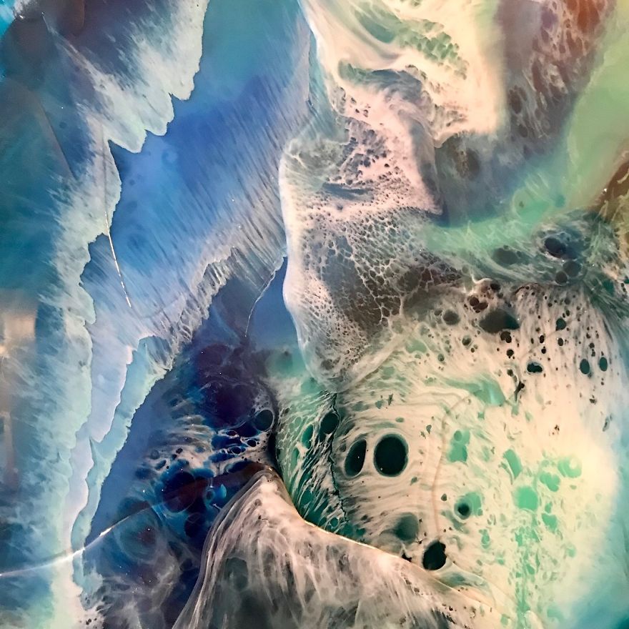 I Am An Abstract Resin Artist From Florida Who Specializes In Wave And Beach Paintings I Am An Abstract Resin Artist From Florida Who Specializes In Wave And Beach Paintings