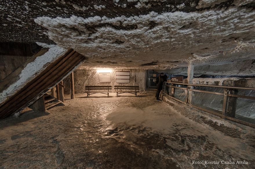 I Photographed Ferris Wheel Underground I Photographed Ferris Wheel Underground