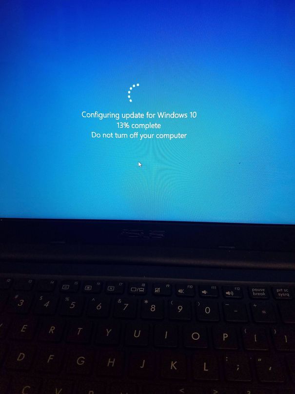 Microsoft Force-Closed My Final Exam To Update Windows 10