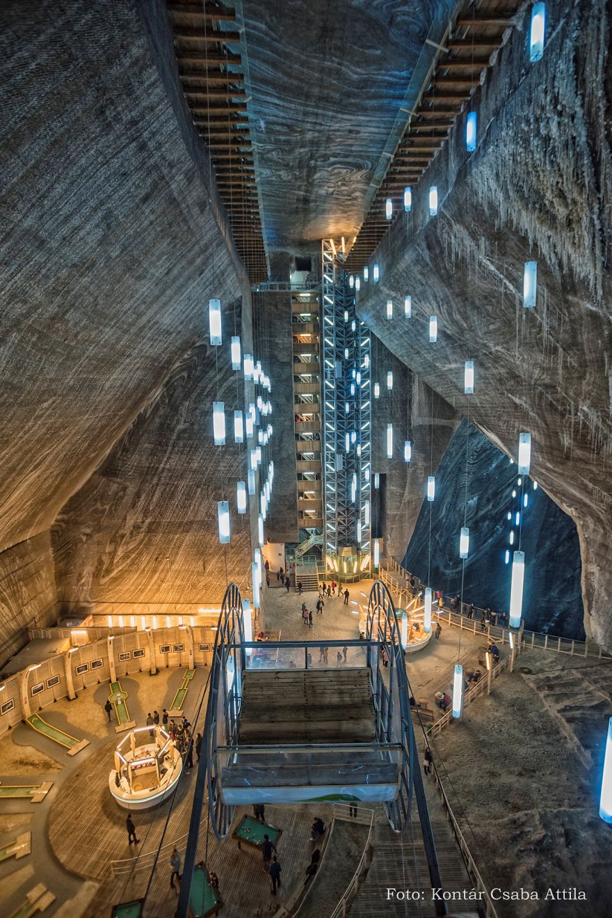 I Photographed Ferris Wheel Underground I Photographed Ferris Wheel Underground