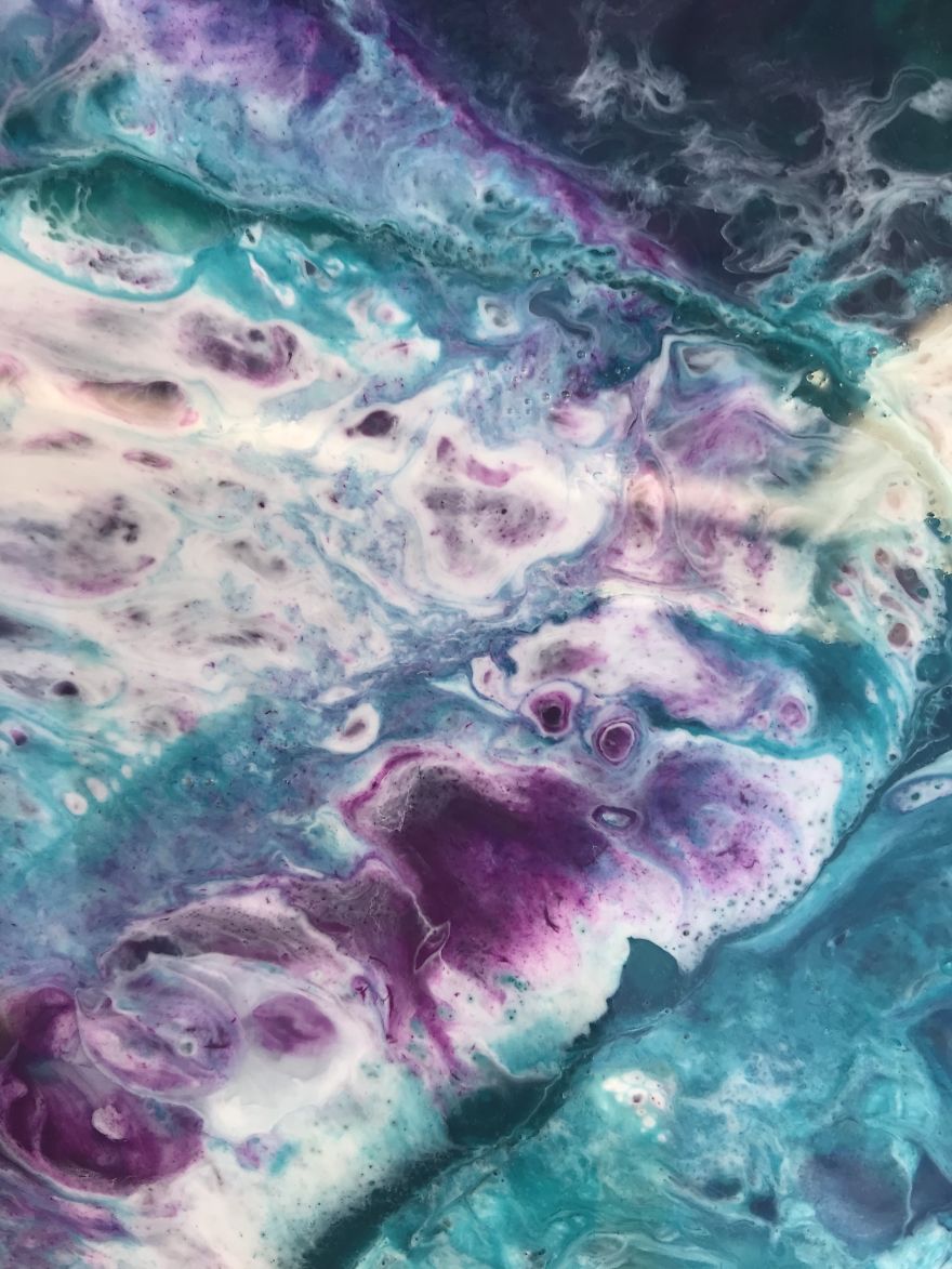I Am An Abstract Resin Artist From Florida Who Specializes In Wave And Beach Paintings I Am An Abstract Resin Artist From Florida Who Specializes In Wave And Beach Paintings