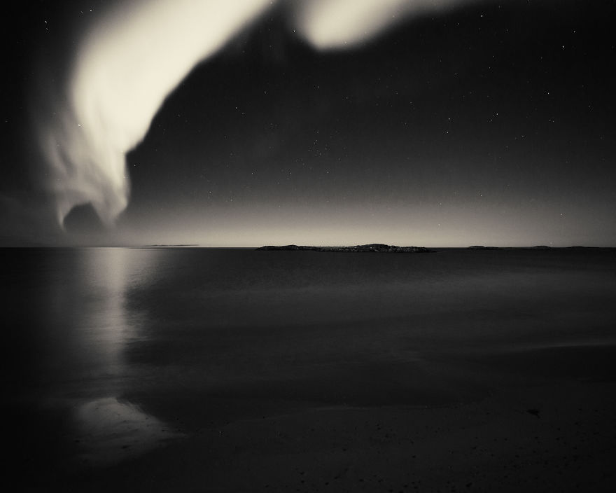 Monochromatic Aurora Borealis