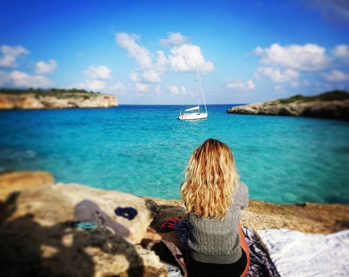 After Quitting Her Boring Job To Become A Pilot, This Woman Is Taking Over Instagram With Her Selfies After Quitting Her Boring Job To Become A Pilot, This Woman Is Taking Over Instagram With Her Selfies