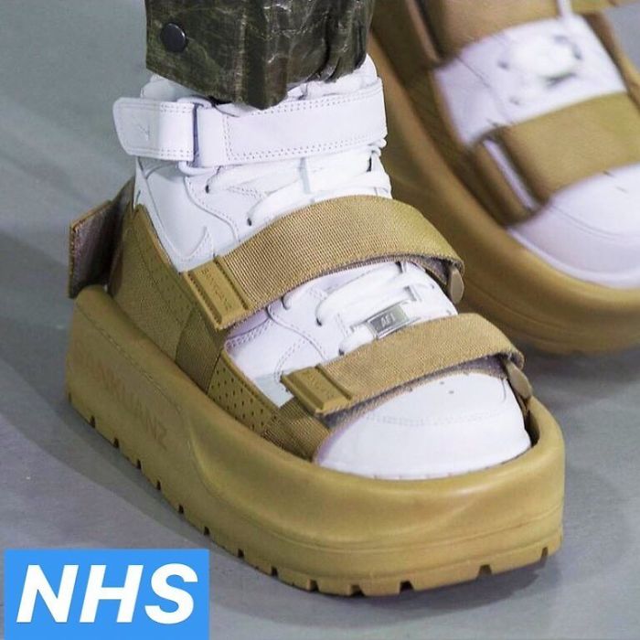 Strange-Shoes-Instagram-Crimesagainstshoemanity