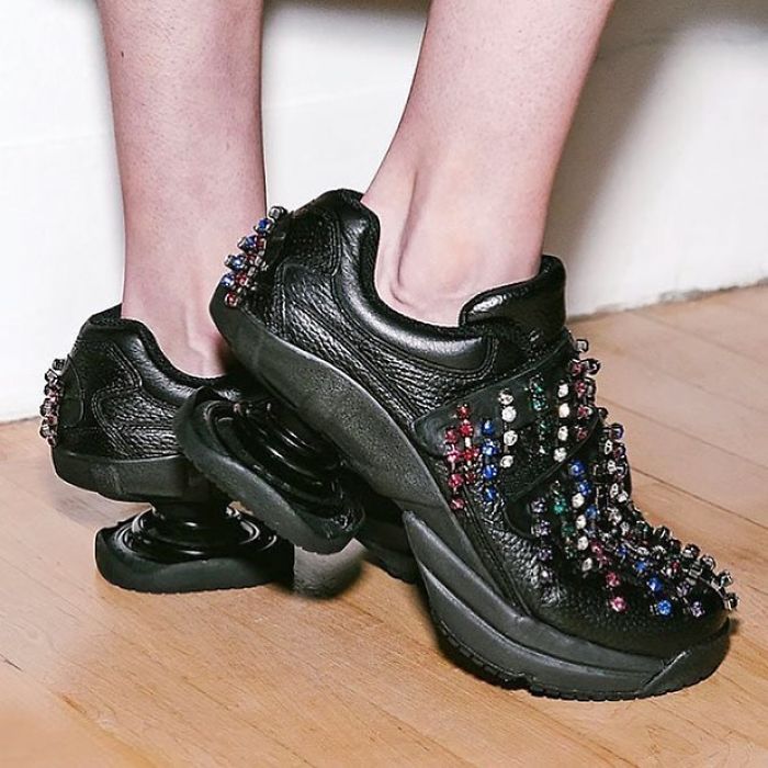 Strange-Shoes-Instagram-Crimesagainstshoemanity