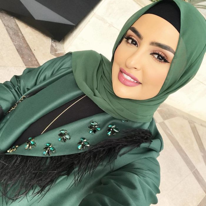 This Beauty Blogger's 'Slavery' Comments Backfired In The Way That Will Hurt Her The Most This Beauty Blogger's 'Slavery' Comments Backfired In The Way That Will Hurt Her The Most