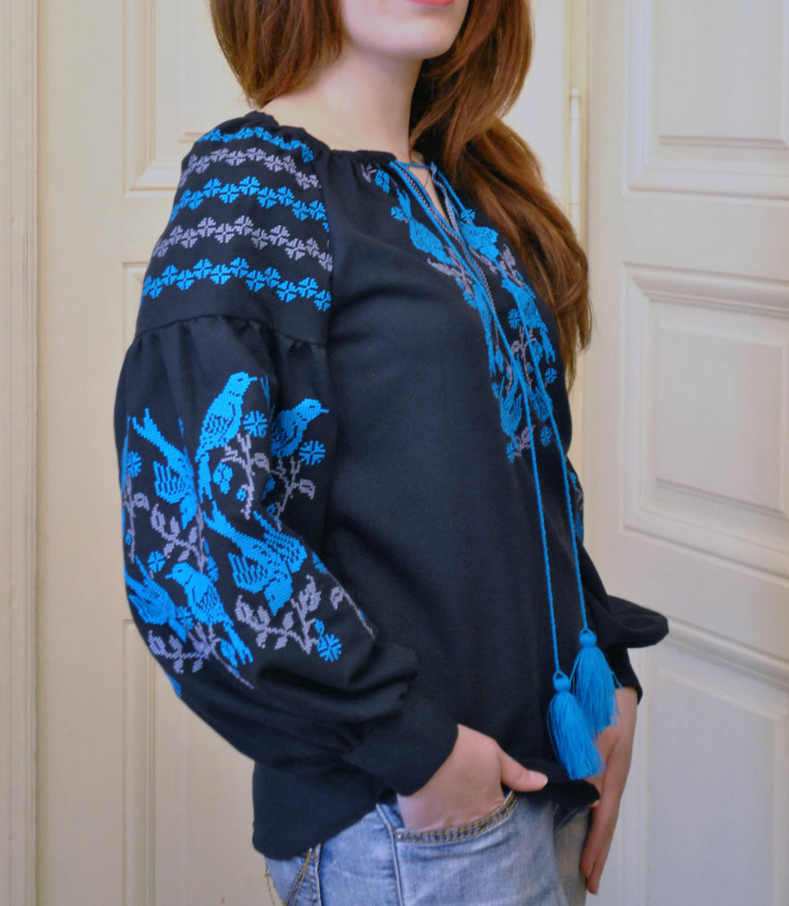 I Create This Beautiful Embroidered Dresses And Blouses For Everyone And To Any Size.