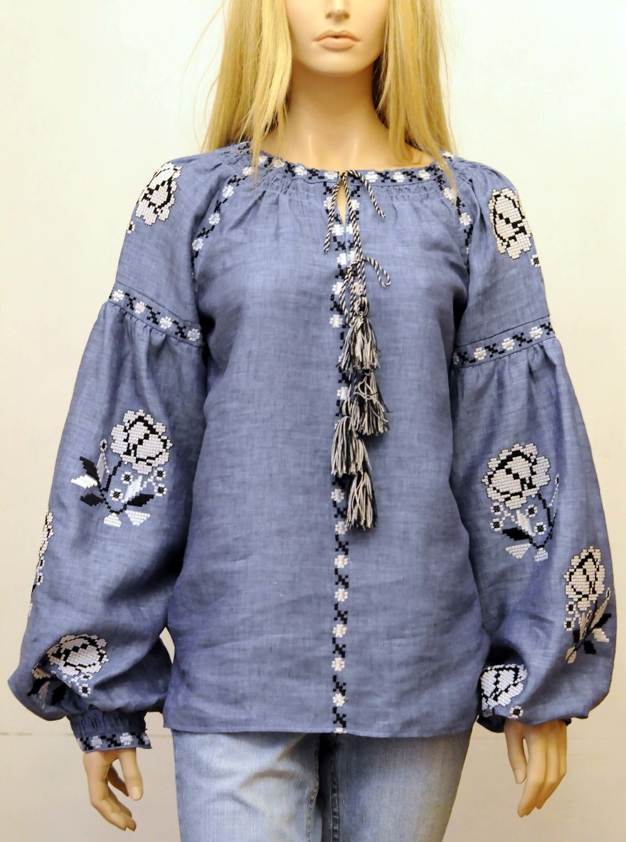 I Create This Beautiful Embroidered Dresses And Blouses For Everyone And To Any Size.