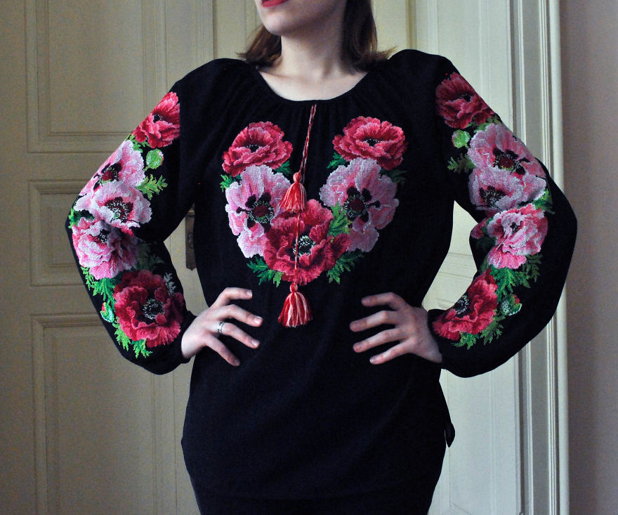 I Create This Beautiful Embroidered Dresses And Blouses For Everyone And To Any Size.