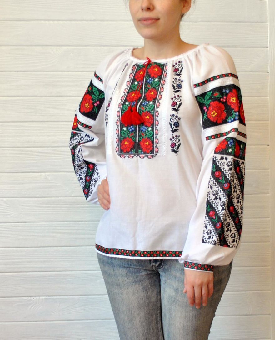 I Create This Beautiful Embroidered Dresses And Blouses For Everyone And To Any Size.