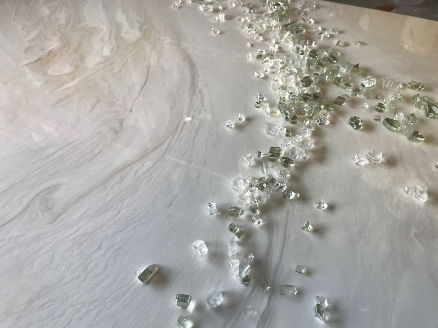 I Am An Abstract Resin Artist From Florida Who Specializes In Wave And Beach Paintings