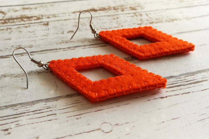 I Create Colorful And Lightweight Earrings From Wool Felt Fabric I Create Colorful And Lightweight Earrings From Wool Felt Fabric