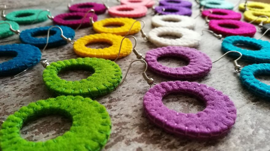 I Create Colorful And Lightweight Earrings From Wool Felt Fabric I Create Colorful And Lightweight Earrings From Wool Felt Fabric