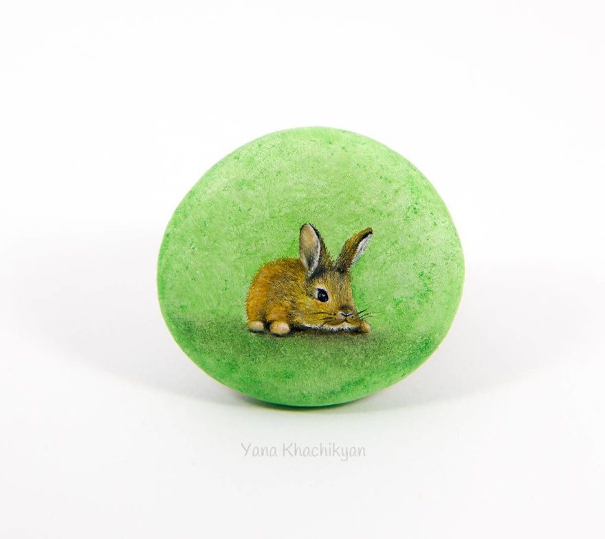 I Create Miniature Paintings On Stones And Other Surfaces