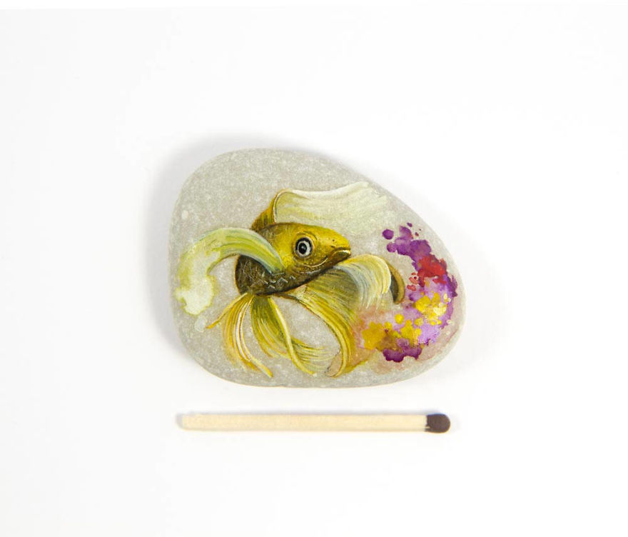I Create Miniature Paintings On Stones And Other Surfaces