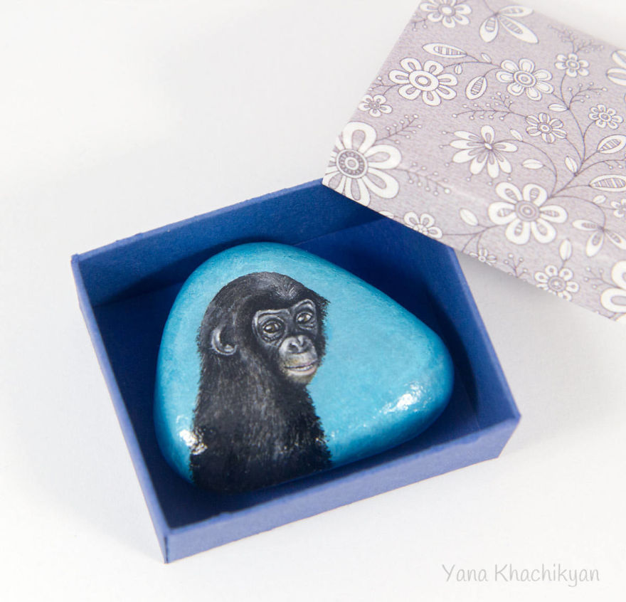 I Create Miniature Paintings On Stones And Other Surfaces