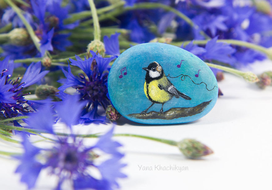 I Create Miniature Paintings On Stones And Other Surfaces