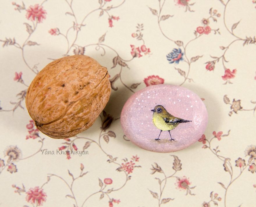 I Create Miniature Paintings On Stones And Other Surfaces