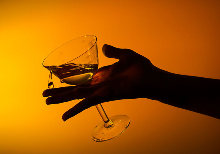 I Make Photos Of Glass Objects With A Colored Flash