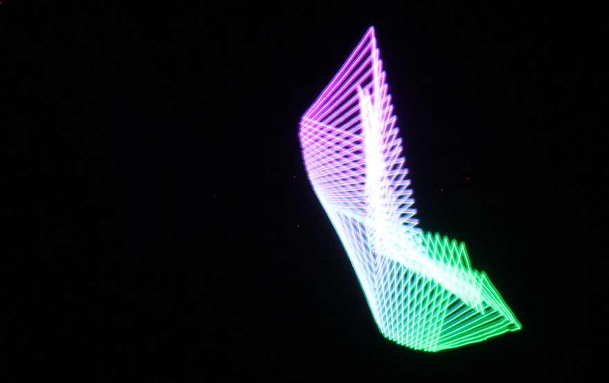 I Spent The Last Two Years Making A Light Painting Robot That Draws Natural Patterns