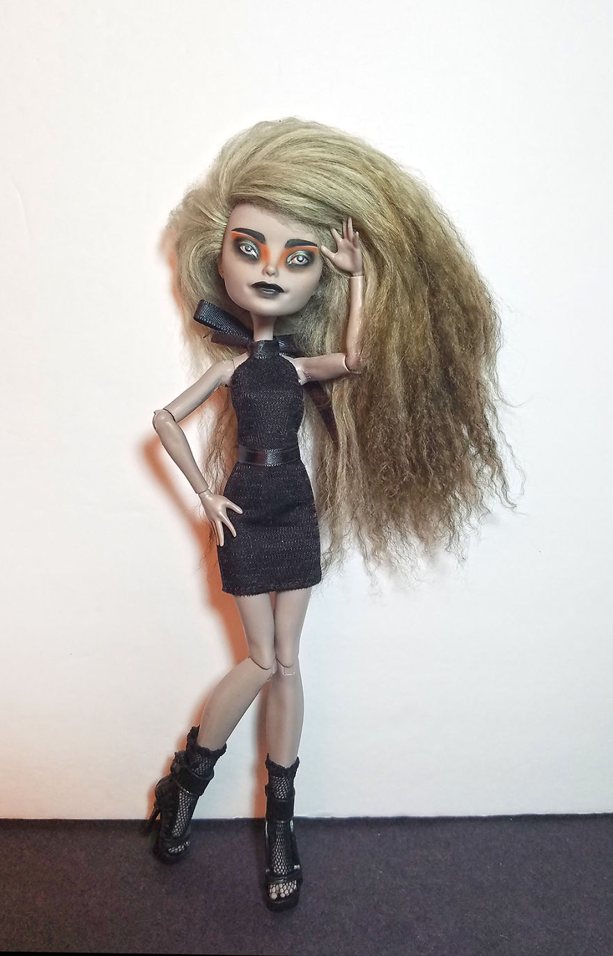 Reimagined Art Dolls By Lelle Doll. How It Started, Why I Do It Reimagined Art Dolls By Lelle Doll. How It Started, Why I Do It