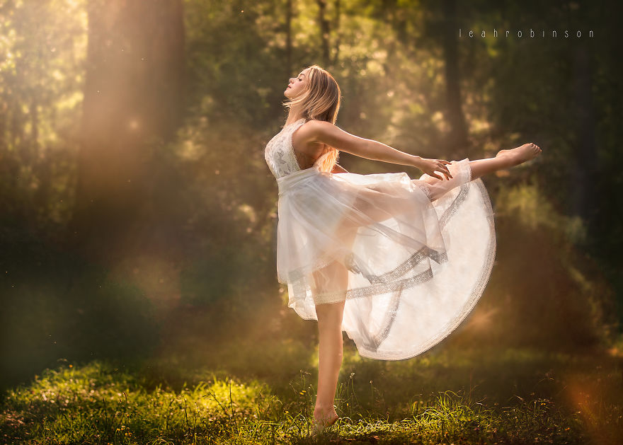 Australian Photographer Takes Incredible Images Of Young Dancers In Nature, And The Results Are Stunning