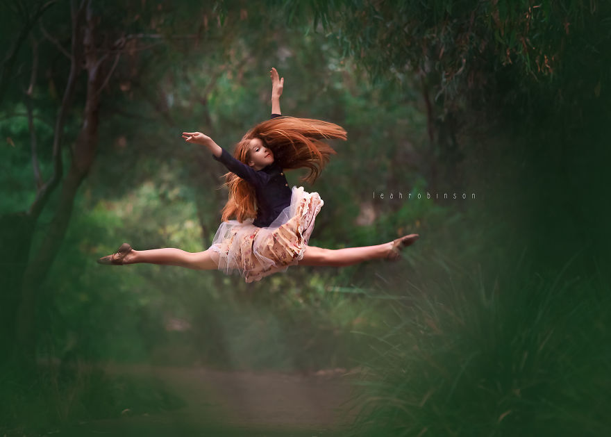 Australian Photographer Takes Incredible Images Of Young Dancers In Nature, And The Results Are Stunning