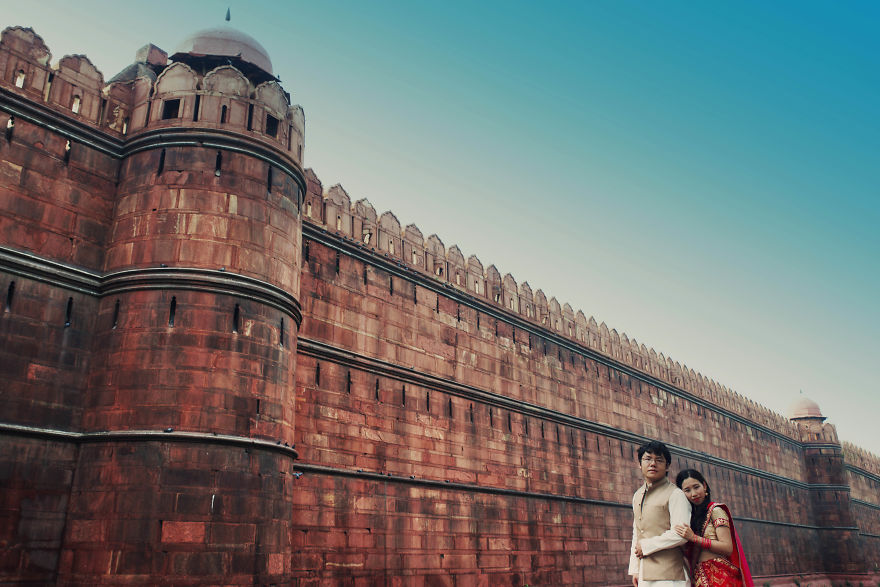 Chinese Couple Came To India For His Pre-Wed Shoot