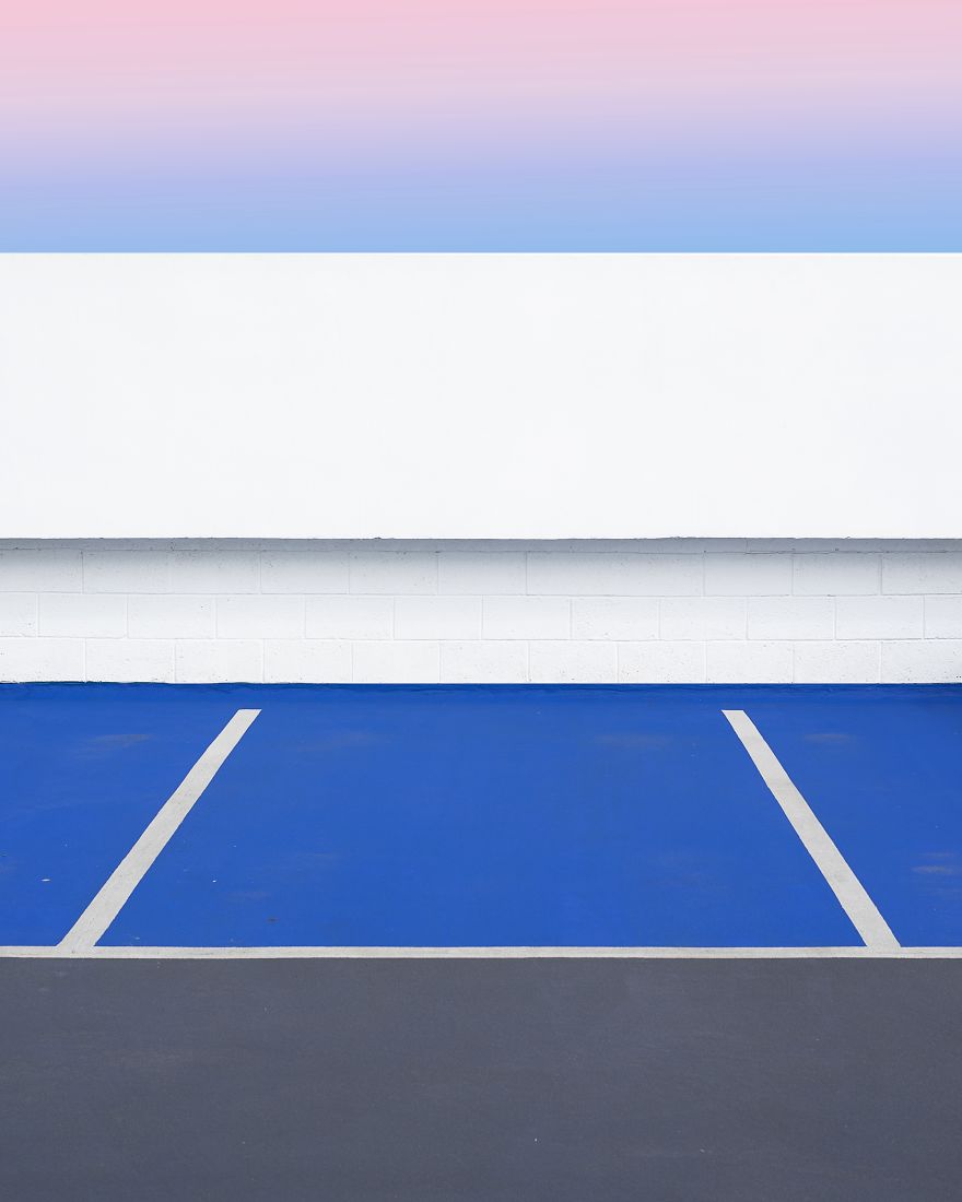 Spatial Visions - An Exploration Of Human Loneliness With A Visual Atmosphere