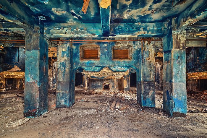 The Beauty Of Abandonment Captured By A Photographer