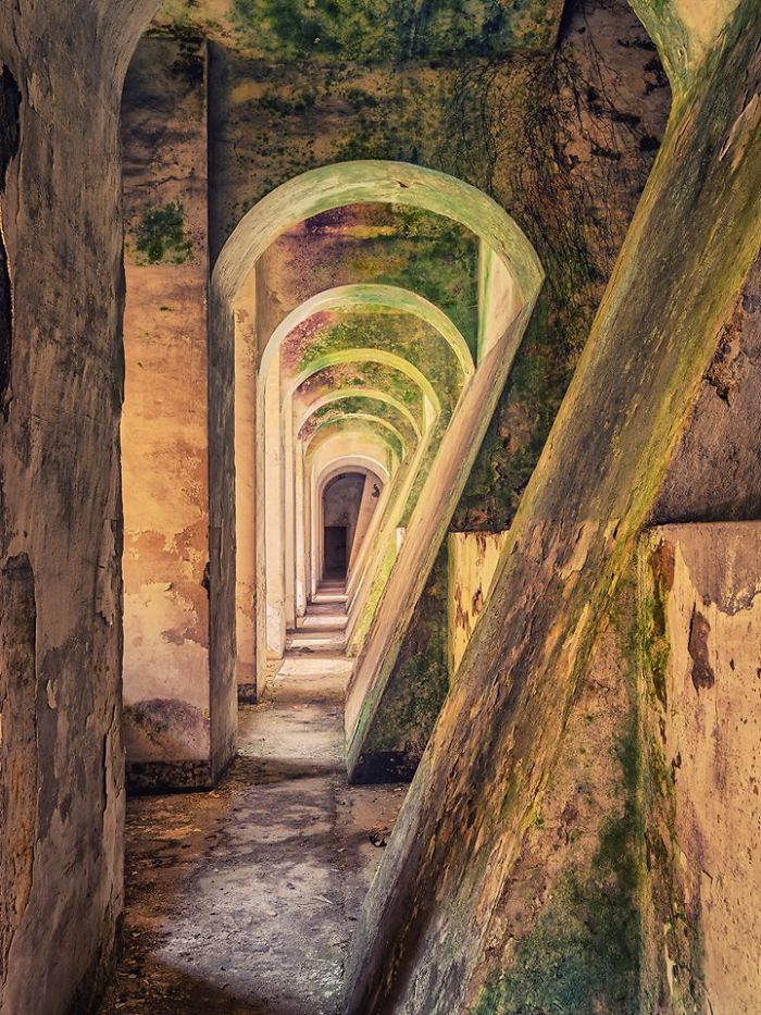 The Beauty Of Abandonment Captured By A Photographer