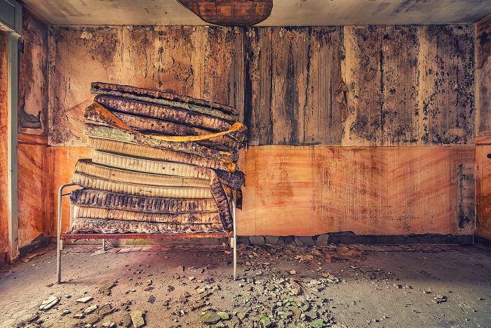 The Beauty Of Abandonment Captured By A Photographer