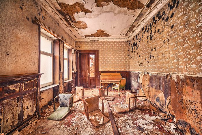 The Beauty Of Abandonment Captured By A Photographer