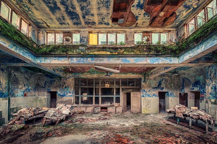 The Beauty Of Abandonment Captured By A Photographer