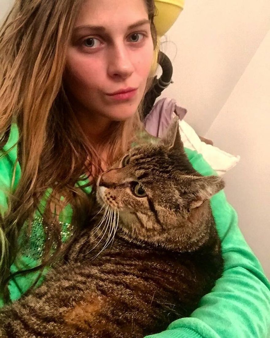 "Cat Care Community" - Who Are We?