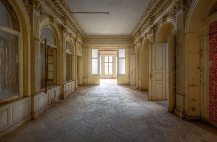 Into The Light In An Abandoned Villa