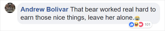 Guy Films Bear Chilling In His Jacuzzi Drinking A Margarita, But It Doesn't End There Guy Films Bear Chilling In His Jacuzzi Drinking A Margarita, But It Doesn't End There