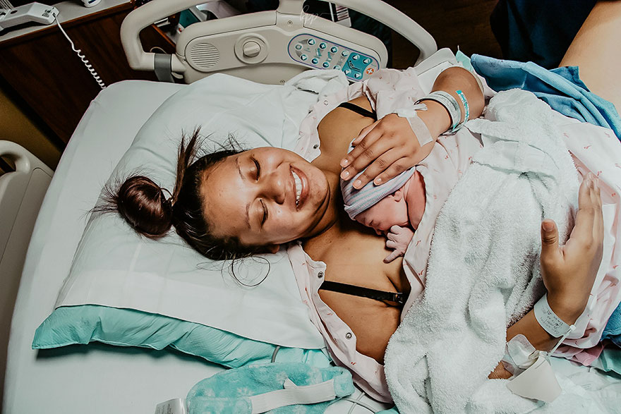 Everyone Thought This Man Was Crying Because Of His Newborn Son Until He Revealed The Real Reason Everyone Thought This Man Was Crying Because Of His Newborn Son Until He Revealed The Real Reason