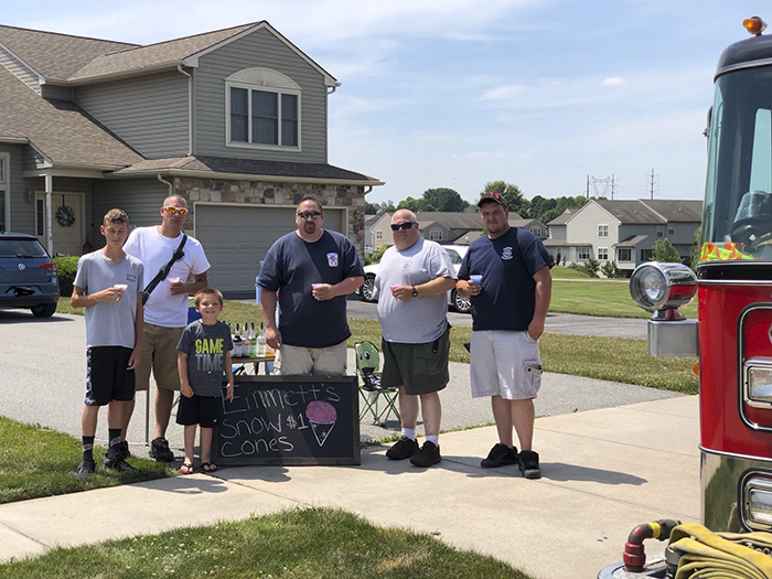 father son selling snow cones business Emmett (2) father son selling snow cones business Emmett (2)