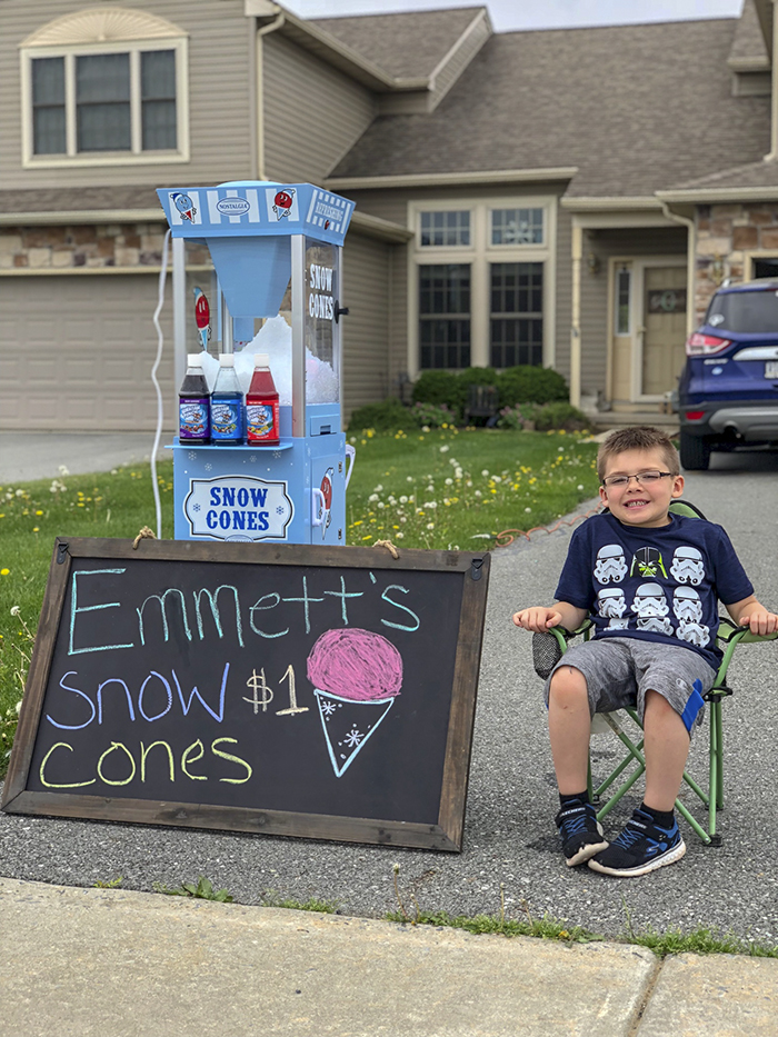 father son selling snow cones business Emmett (3) father son selling snow cones business Emmett (3)