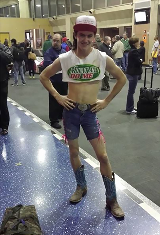 My Friend Who Is In The Marines Had His Little Brother Pick Him Up At The Airport. This Is What He Was Wearing