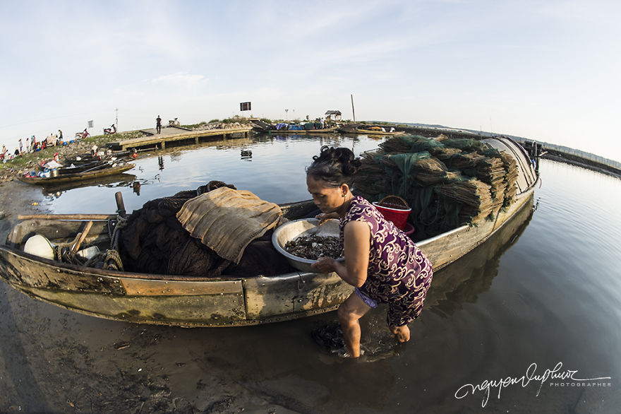 A Peaceful Fishing Village In Hue, Vietnam A Peaceful Fishing Village In Hue, Vietnam