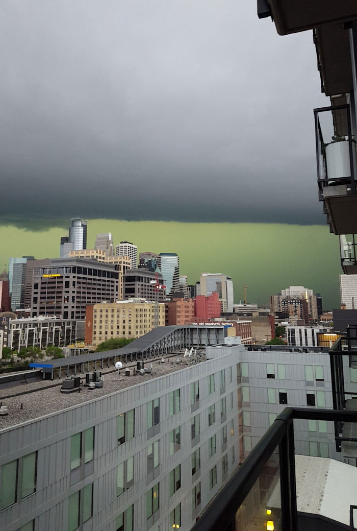 This Storm Front Turned The Sky Green