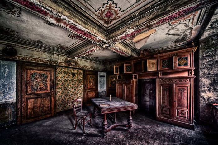 The Beauty Of Abandonment Captured By A Photographer
