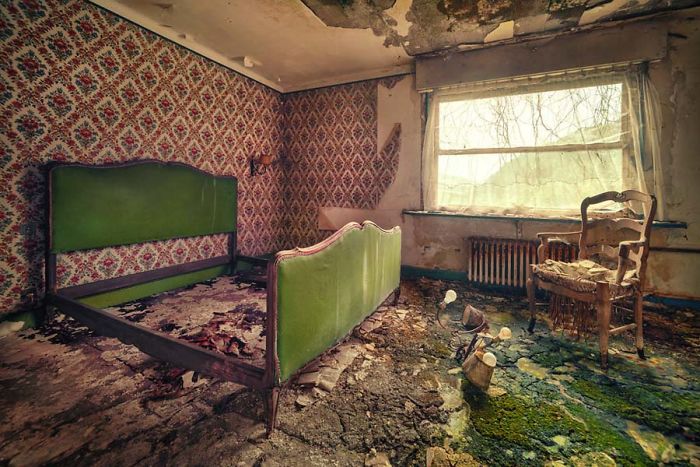 The Beauty Of Abandonment Captured By A Photographer
