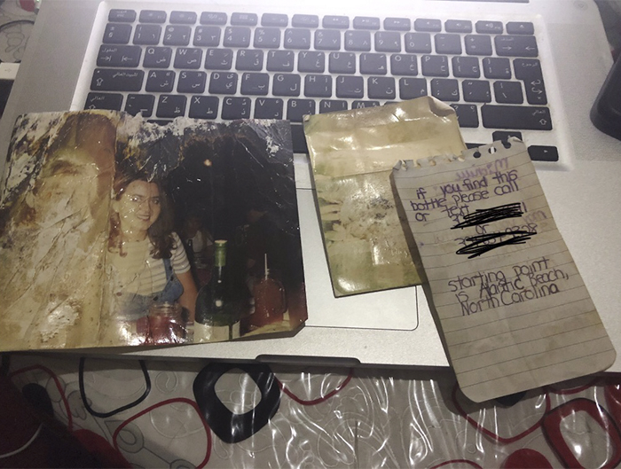 message-in-a-bottle-mother-picture-atlantic-beach-morocco (11) message-in-a-bottle-mother-picture-atlantic-beach-morocco (11)