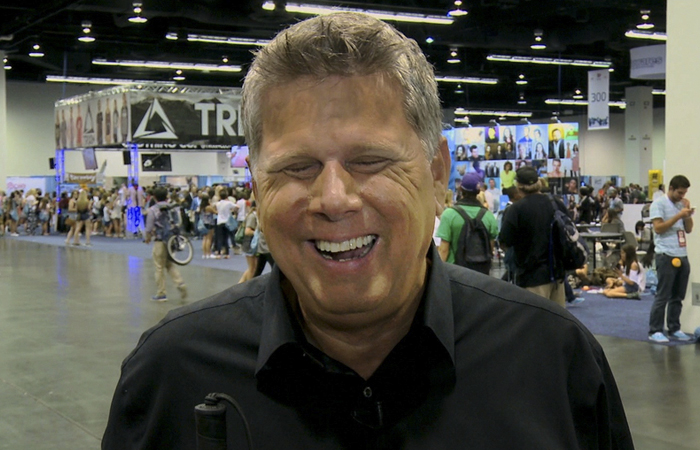 Blind Man Responds To People Who Pity Him By Sharing The 9 Best Things About Blindness