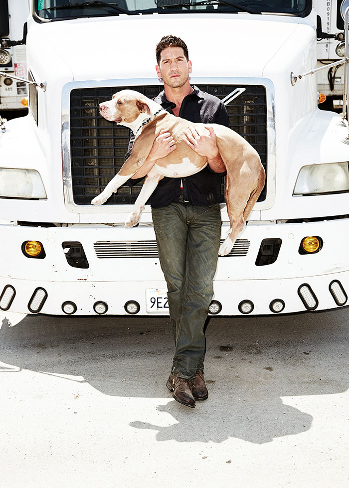 Heartwarming Photos Of 'The Walking Dead' Star With His 3 Rescue Pit Bulls Will Melt Your Heart Heartwarming Photos Of 'The Walking Dead' Star With His 3 Rescue Pit Bulls Will Melt Your Heart