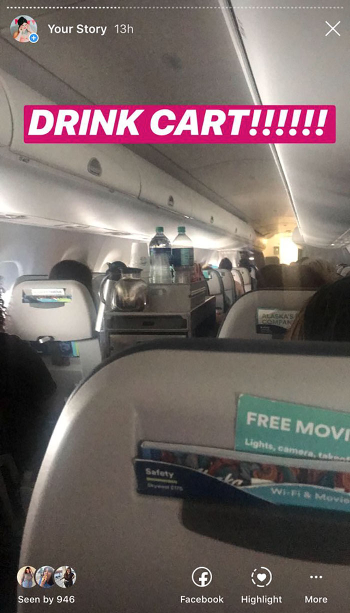 Woman Live-Tweets Two Complete Strangers Flirting On A Plane, Doesn't Expect It Would Escalate Like This Woman Live-Tweets Two Complete Strangers Flirting On A Plane, Doesn't Expect It Would Escalate Like This