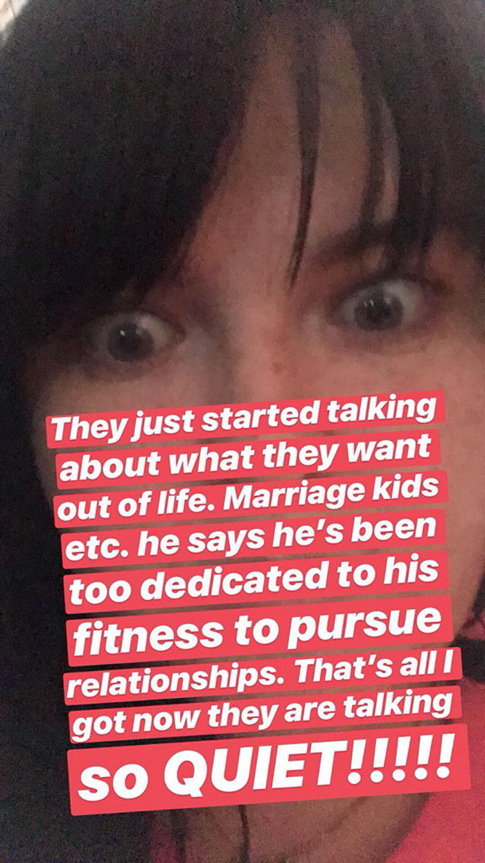 Woman Live-Tweets Two Complete Strangers Flirting On A Plane, Doesn't Expect It Would Escalate Like This Woman Live-Tweets Two Complete Strangers Flirting On A Plane, Doesn't Expect It Would Escalate Like This